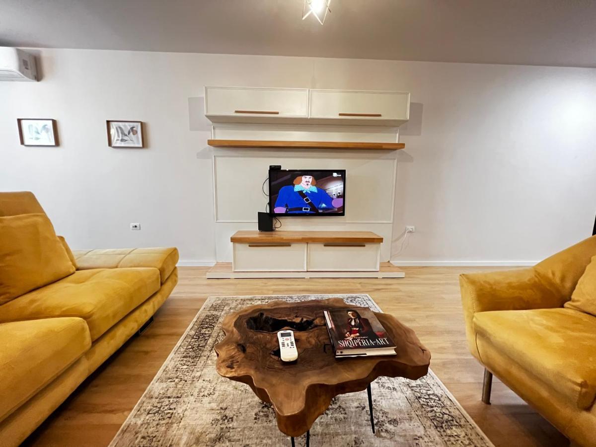City Centre Apartments Tirana Esterno foto